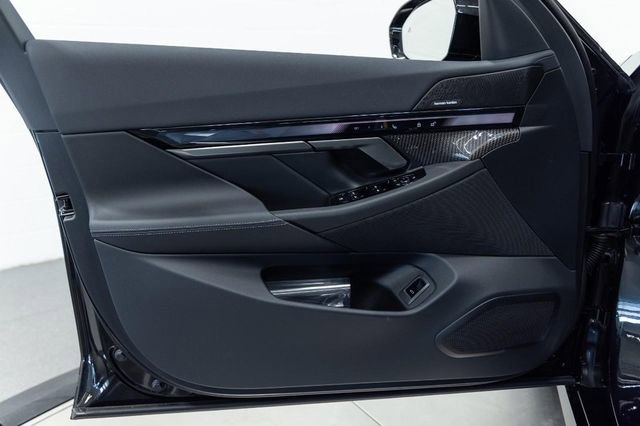 New 2026 BMW i5 eDrive40 image 15