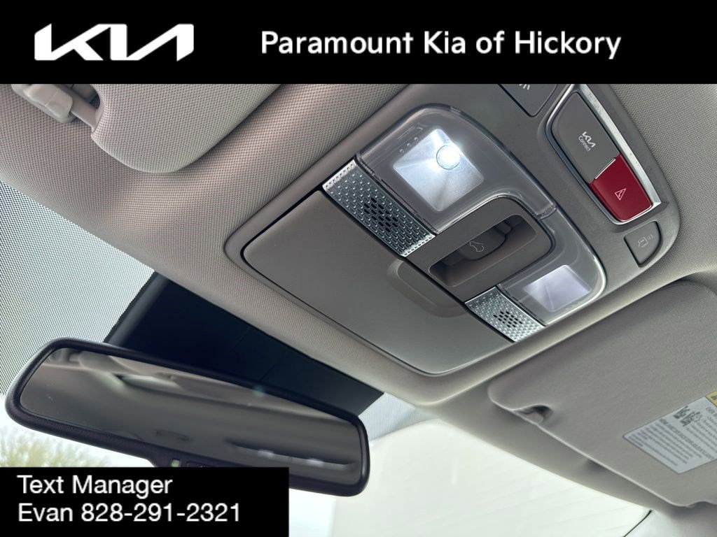 Used 2025 Kia Telluride EX image 35