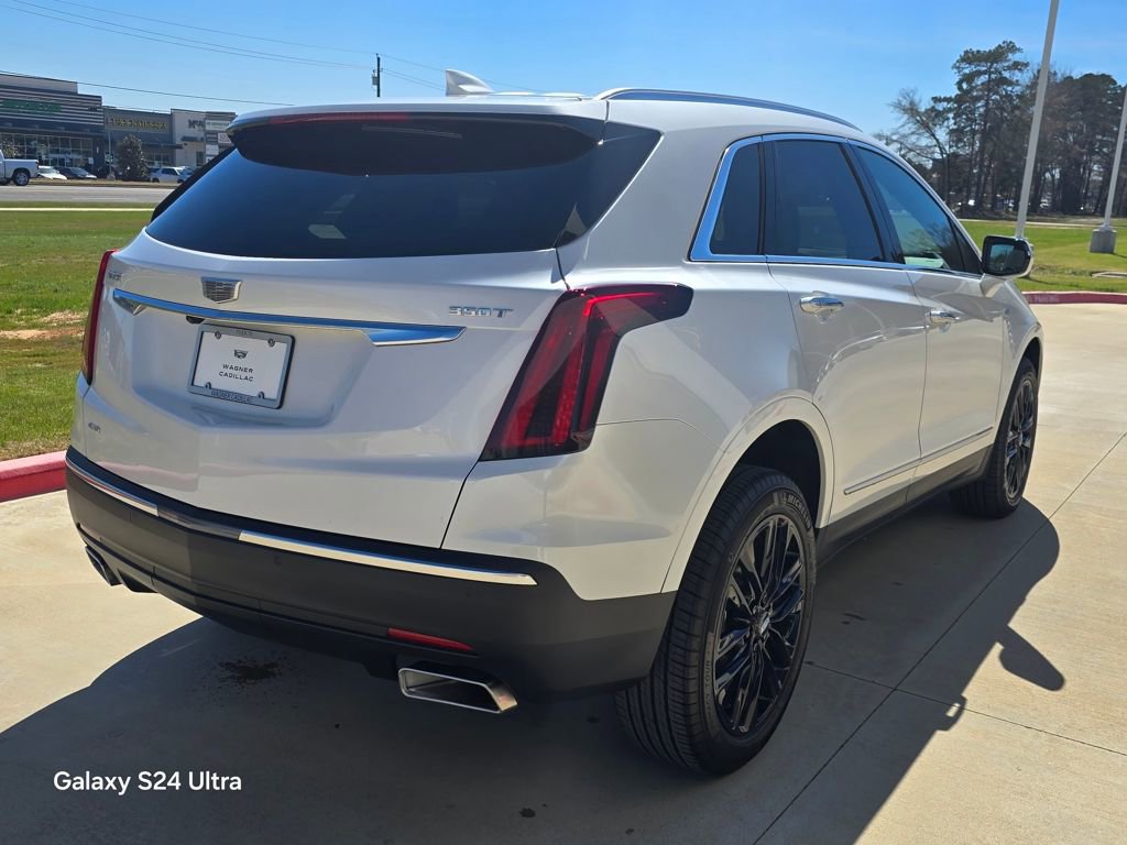 New 2026 Cadillac XT5 Luxury w/ LPO, Bronce Accent Package image 5