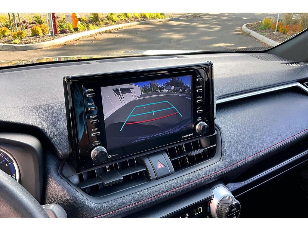 Used 2022 Toyota RAV4 SE w/ Weather & Moonroof Package AWD/4WD image 21