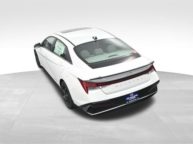 New 2026 Hyundai Elantra SEL Sport Premium FWD image 26
