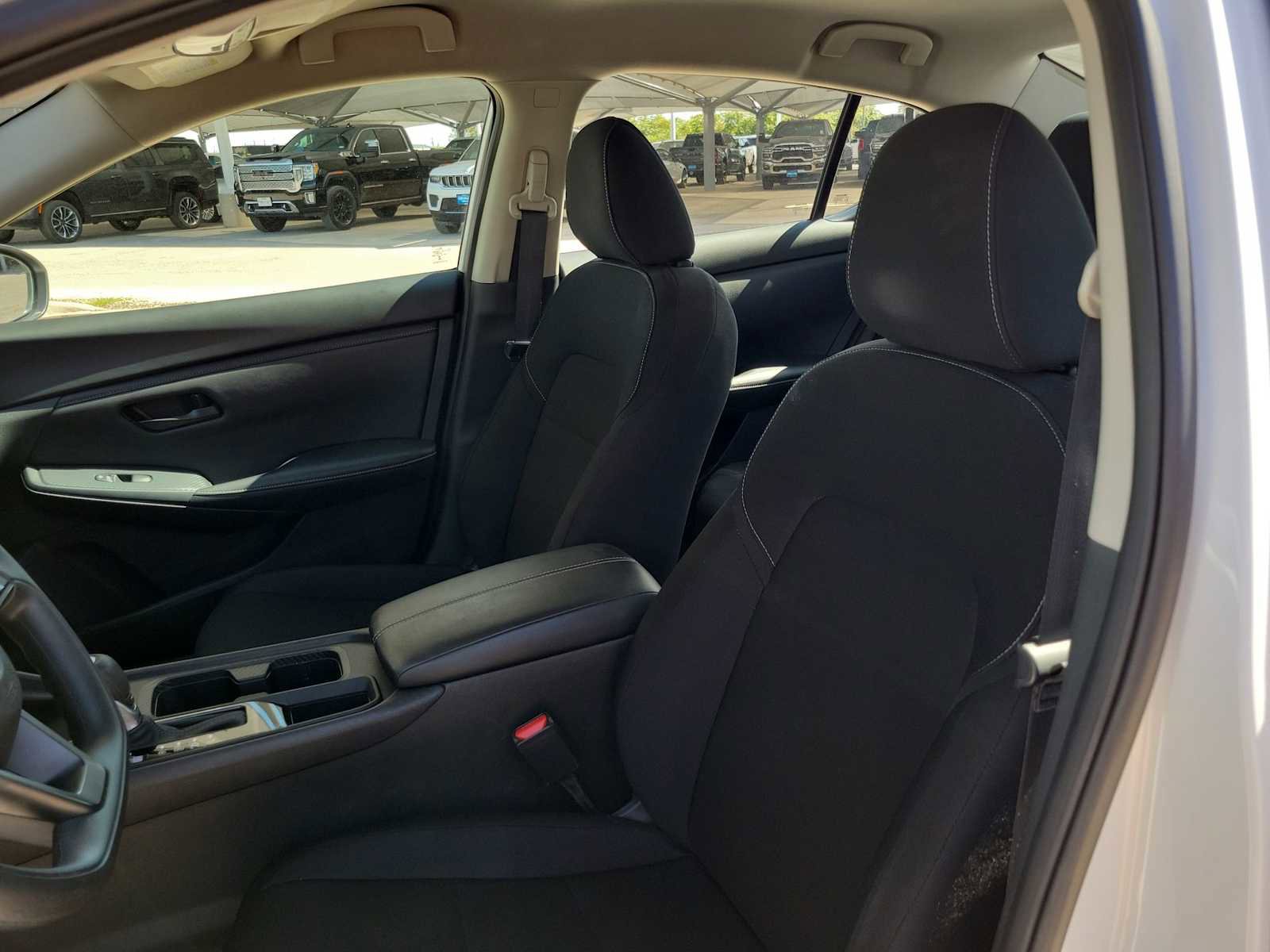 Used 2024 Nissan Sentra S image 11