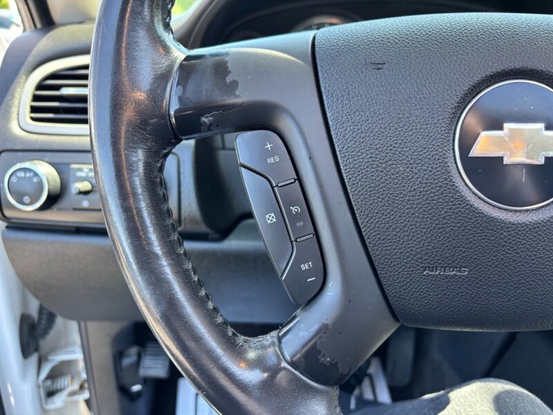 Used 2010 Chevrolet Tahoe LT AWD/4WD image 22