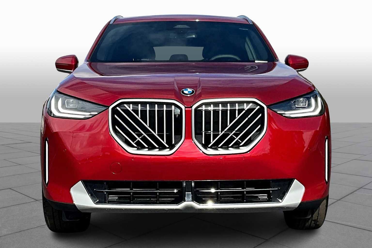 Used 2026 BMW X3 xDrive30 w/ Premium Package image 3