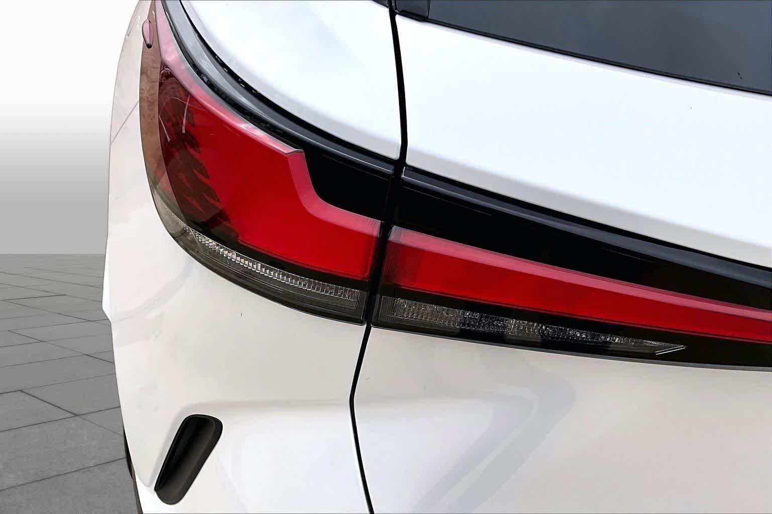 Certified 2025 Lexus RX 350 Premium Plus w/ Accessory Package (Z1) FWD image 29