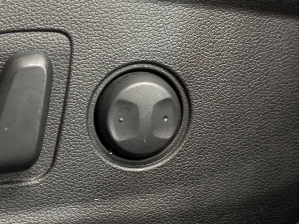 Used 2023 Hyundai Kona N Line image 23