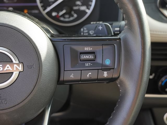 Used 2023 Nissan Rogue SV w/ SV Premium B Package FWD image 30