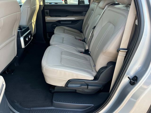 Used 2024 Ford Expedition Max Limited image 24