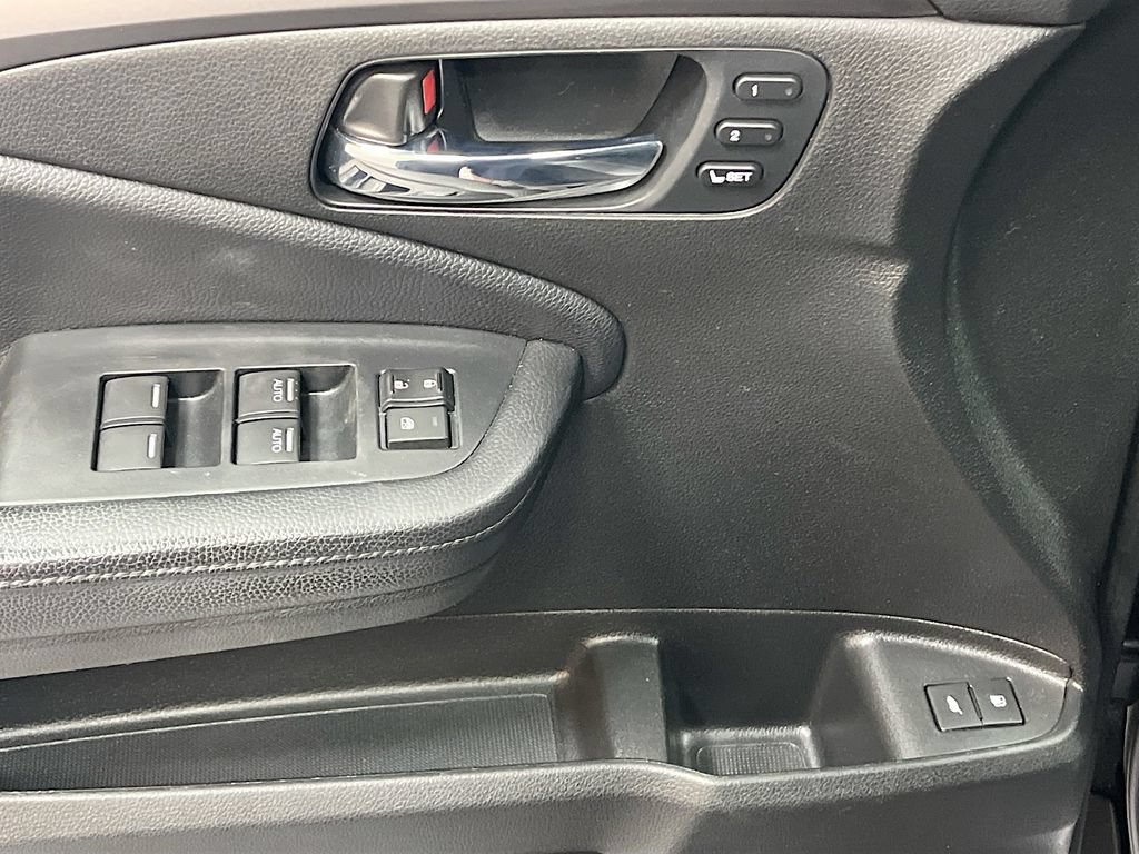 Used 2021 Honda Pilot EX-L image 17