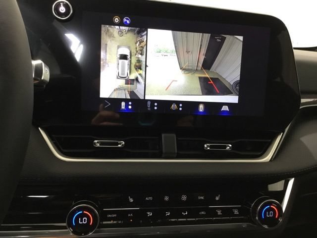 New 2026 Chevrolet Equinox LT w/ Convenience Package II AWD/4WD image 24