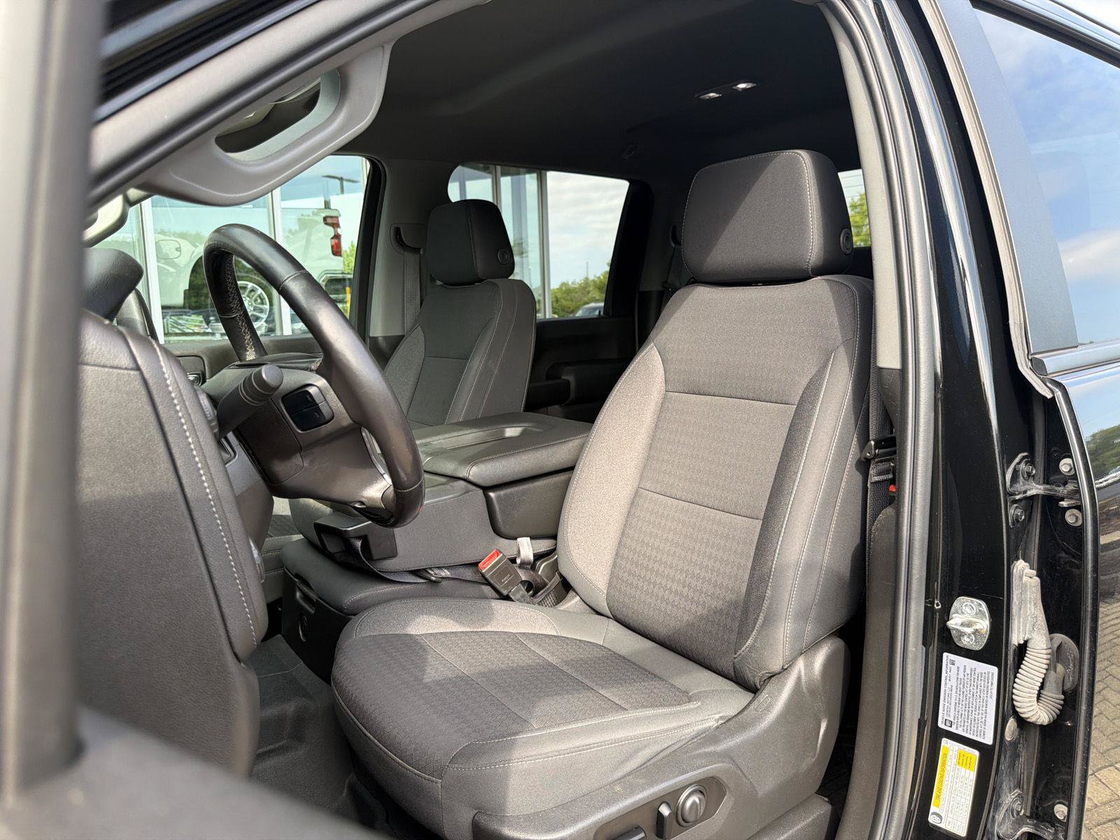 Used 2021 Chevrolet Silverado 3500 LT w/ Convenience Package AWD/4WD image 14