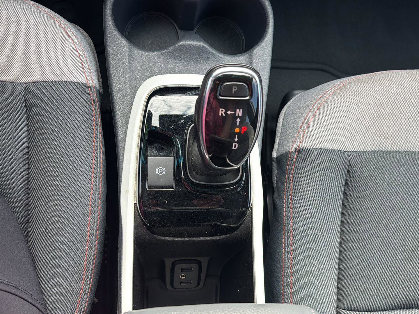 Used 2020 Chevrolet Bolt LT image 22