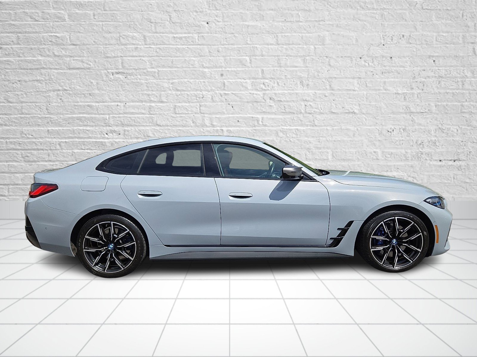 Used 2023 BMW i4 M50 AWD/4WD image 7