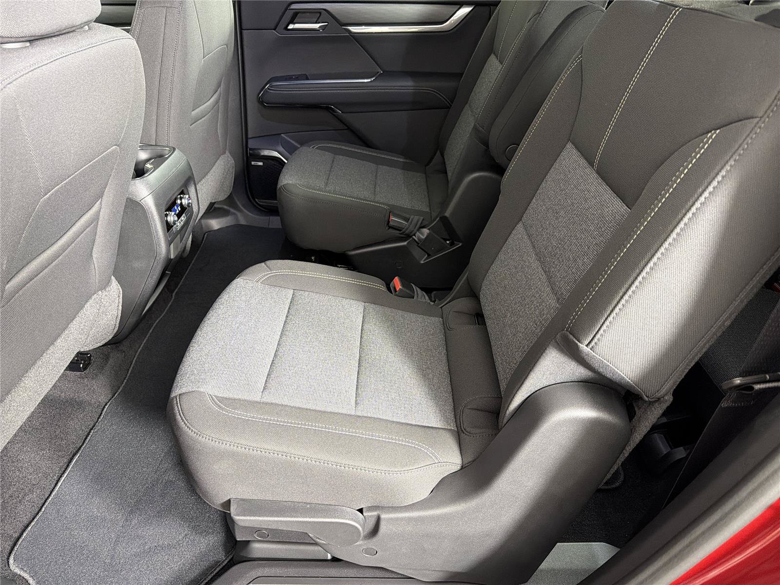 New 2026 GMC Acadia Elevation FWD image 20