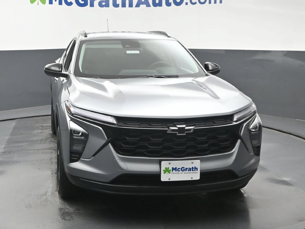 New 2026 Chevrolet Trax LT w/ Driver Confidence Package FWD image 5