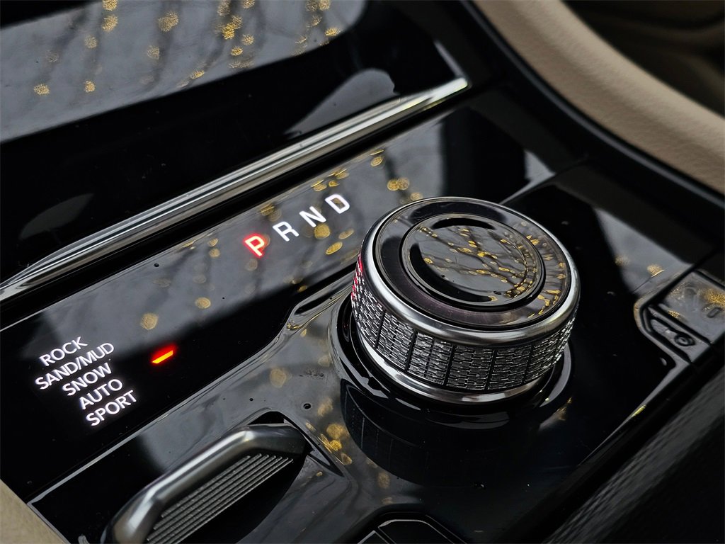 Used 2024 Jeep Grand Cherokee Limited 4xe image 40