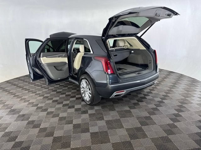 Used 2022 Cadillac XT5 Premium Luxury FWD image 19