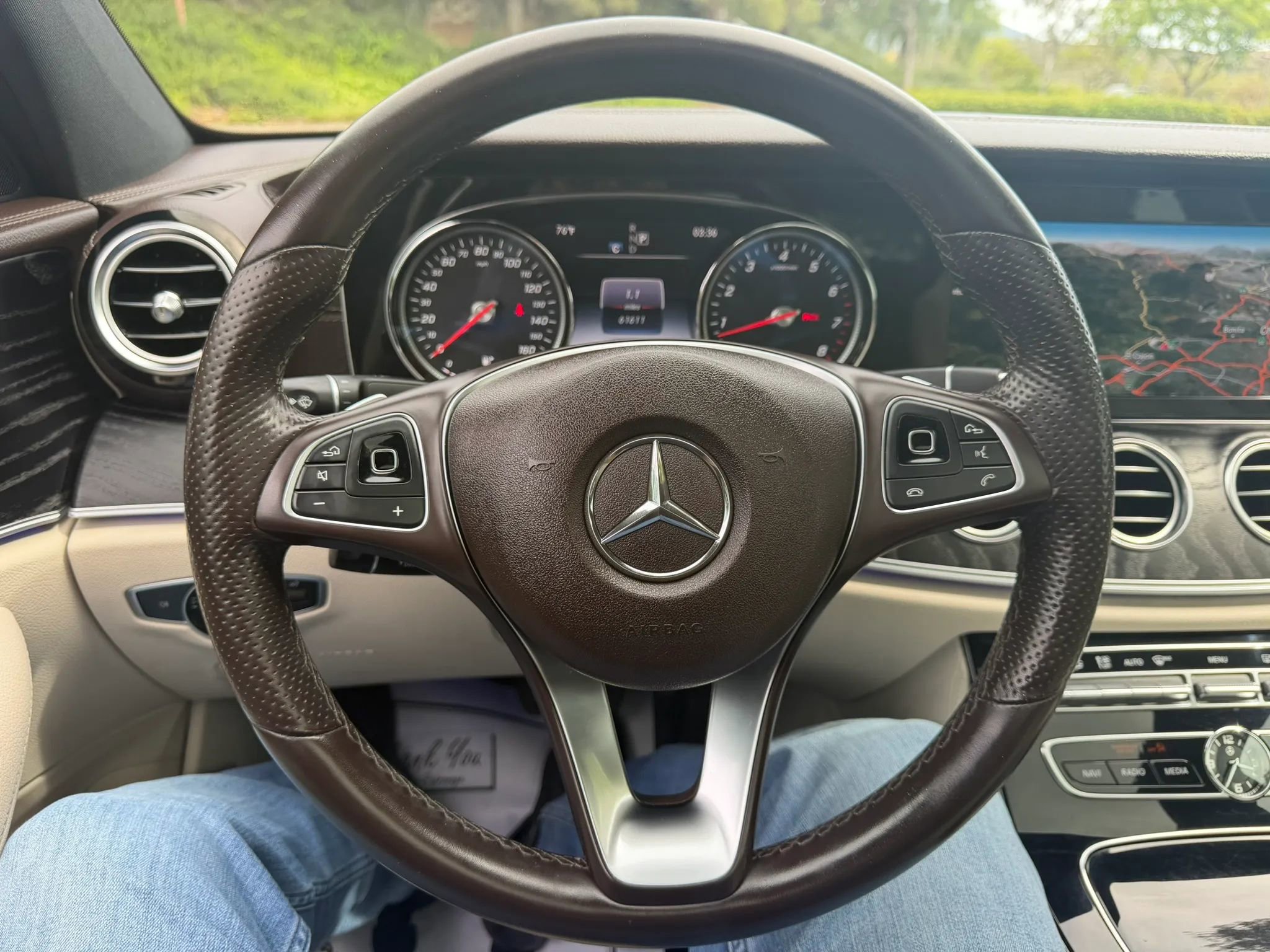 Used 2017 Mercedes-Benz E 300 image 26