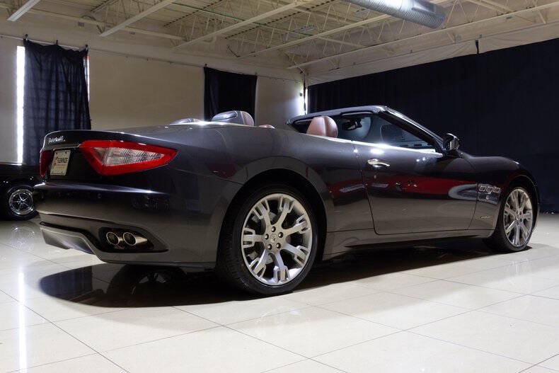 Used 2012 Maserati GranTurismo Convertible RWD image 25