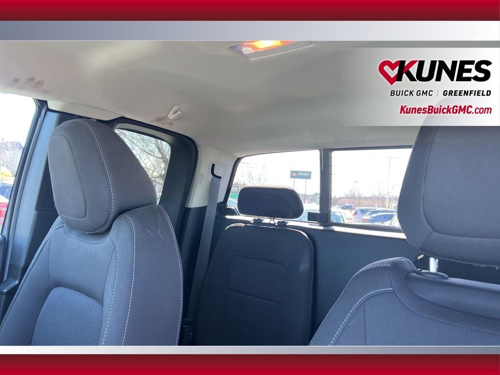 Used 2020 Chevrolet Colorado LT w/ LT Convenience Package image 17