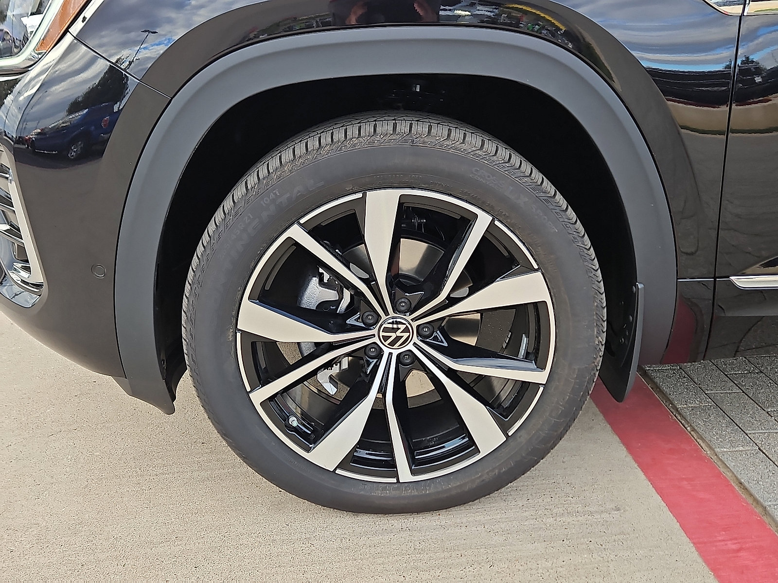 New 2026 Volkswagen Atlas SEL Premium R-Line image 6