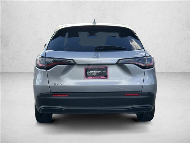 New 2027 Honda HR-V LX image 8