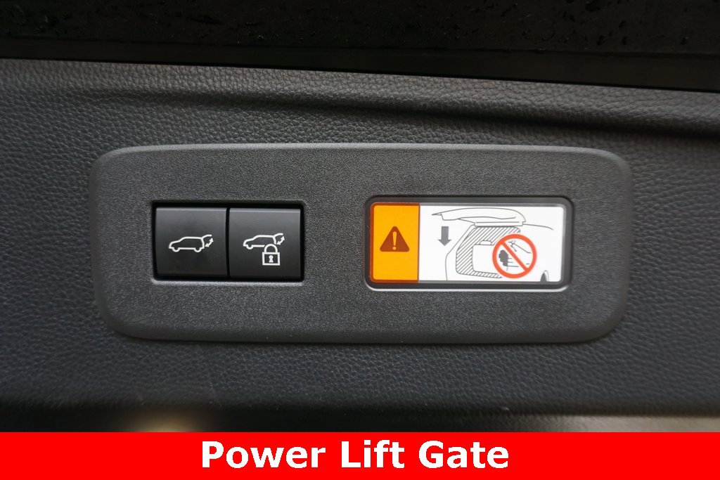 Certified 2024 Toyota Land Cruiser image 20