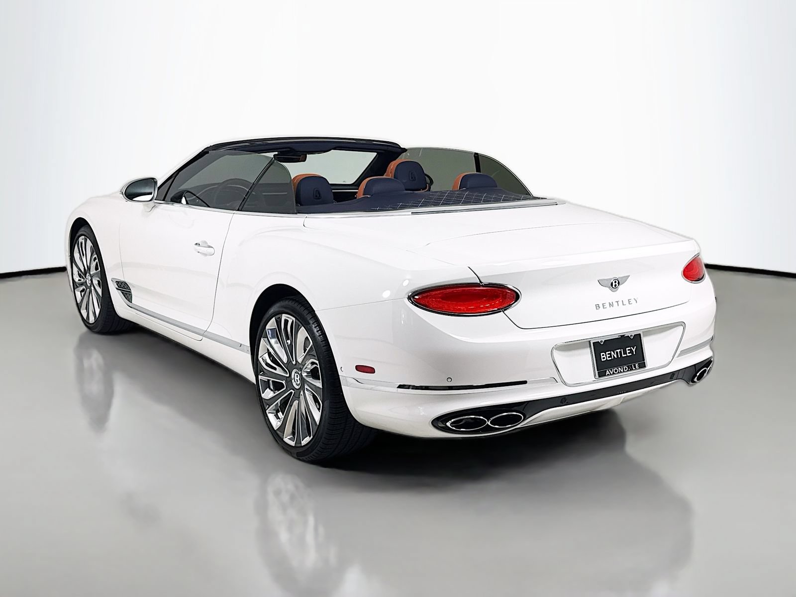 Certified 2023 Bentley Continental GT Mulliner AWD/4WD image 6