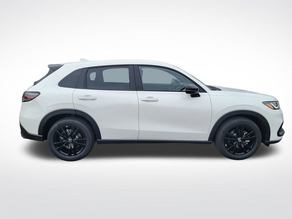 Certified 2026 Honda HR-V Sport image 2