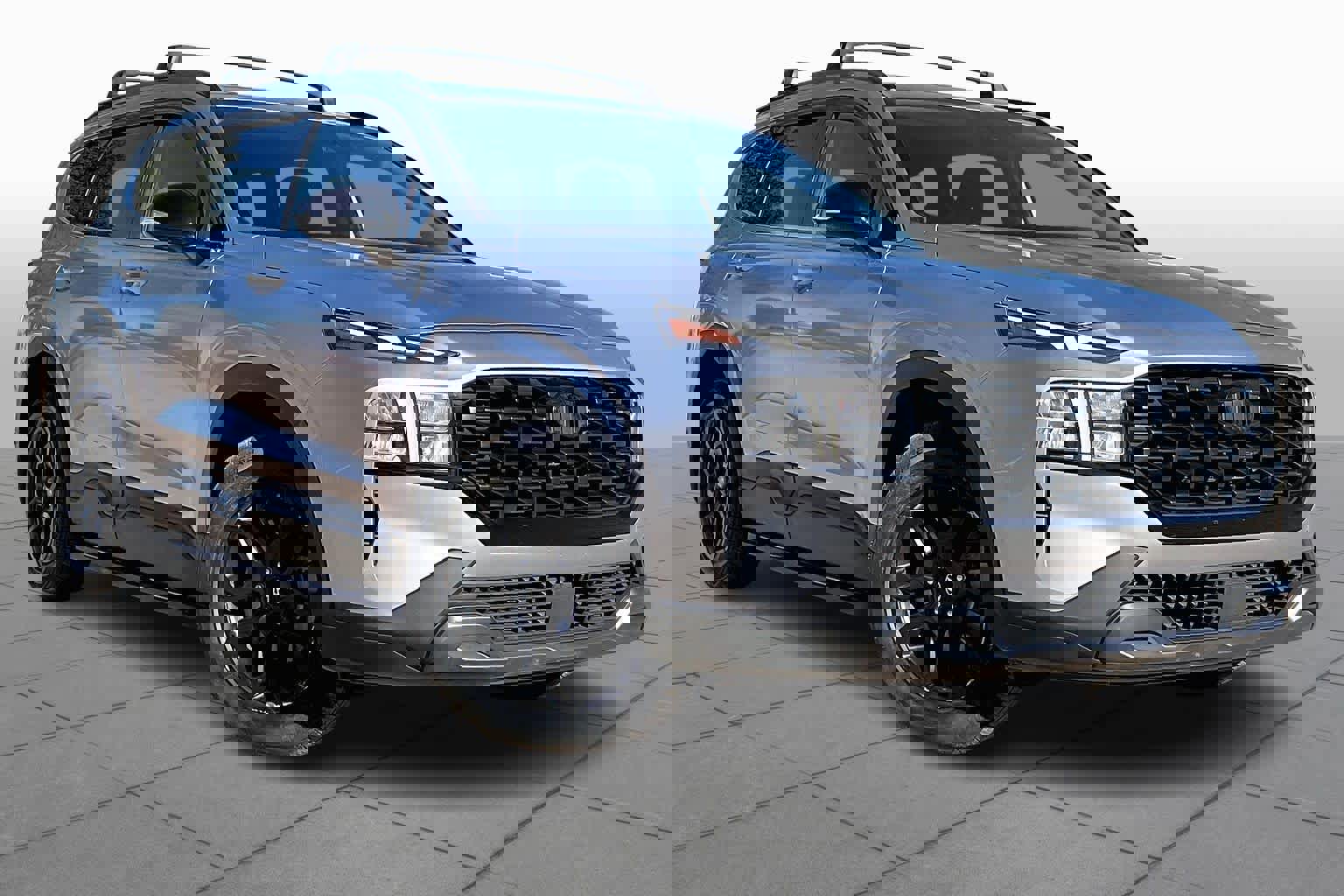 Used 2022 Hyundai Santa Fe XRT image 2