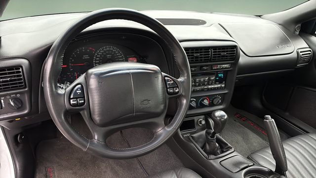 Used 2002 Chevrolet Camaro Z28 w/ SS Performance/Appearance Pkg image 9