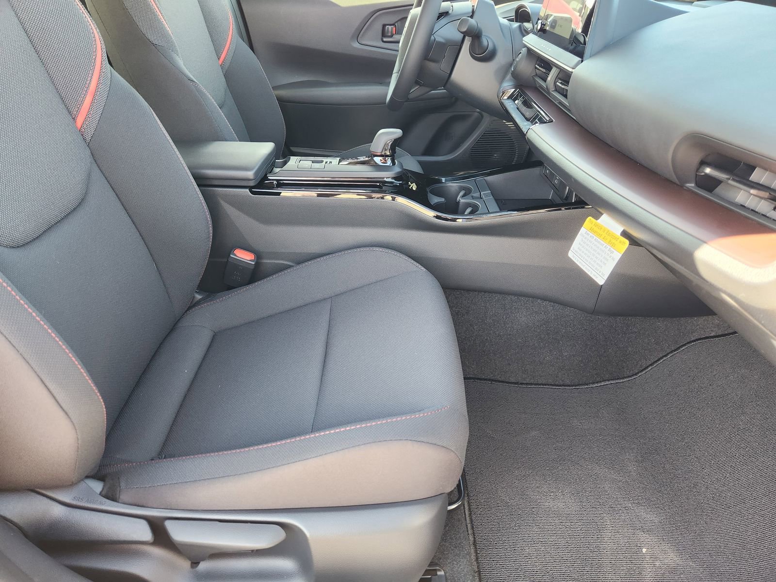 New 2026 Toyota Prius Plug-In Hybrid FWD image 15