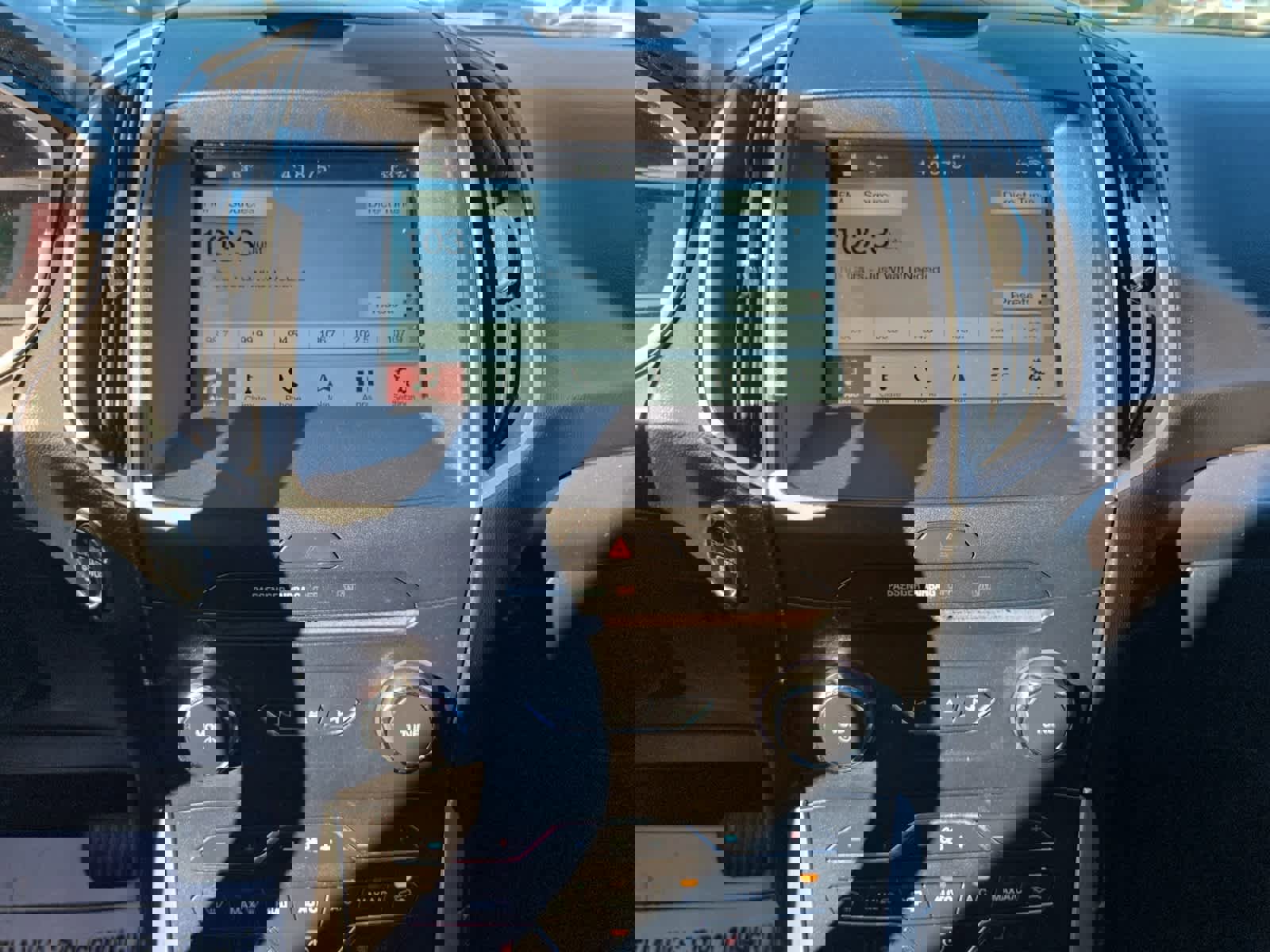 Used 2018 Ford Edge SEL w/ Equipment Group 201A image 16