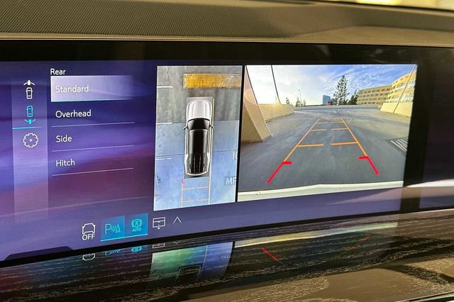 New 2026 Cadillac Escalade IQL Sport 1 w/ LPO, ONYX Package image 19