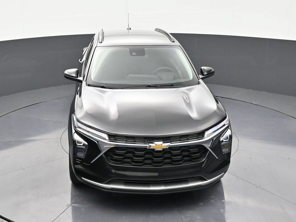 Used 2024 Chevrolet Trax LT FWD image 16