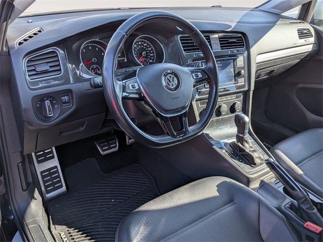 Used 2019 Volkswagen Golf Alltrack S image 10