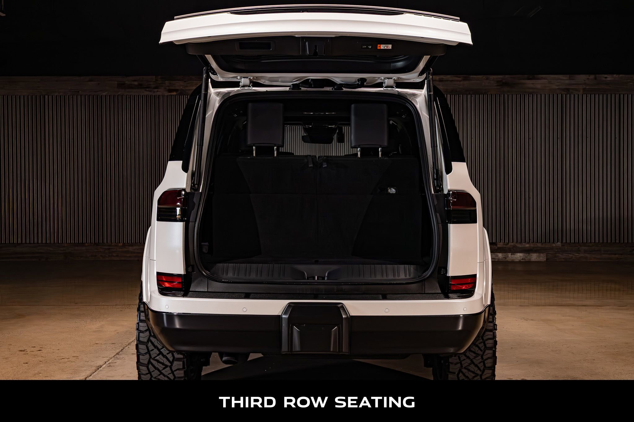 Used 2024 Lexus GX 550 w/ Cold Area Package image 8