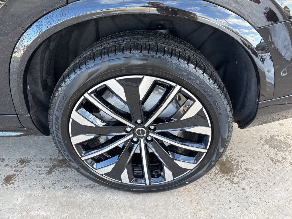 New 2026 Volvo XC90 T8 Ultra w/ Protection Package Premier image 16