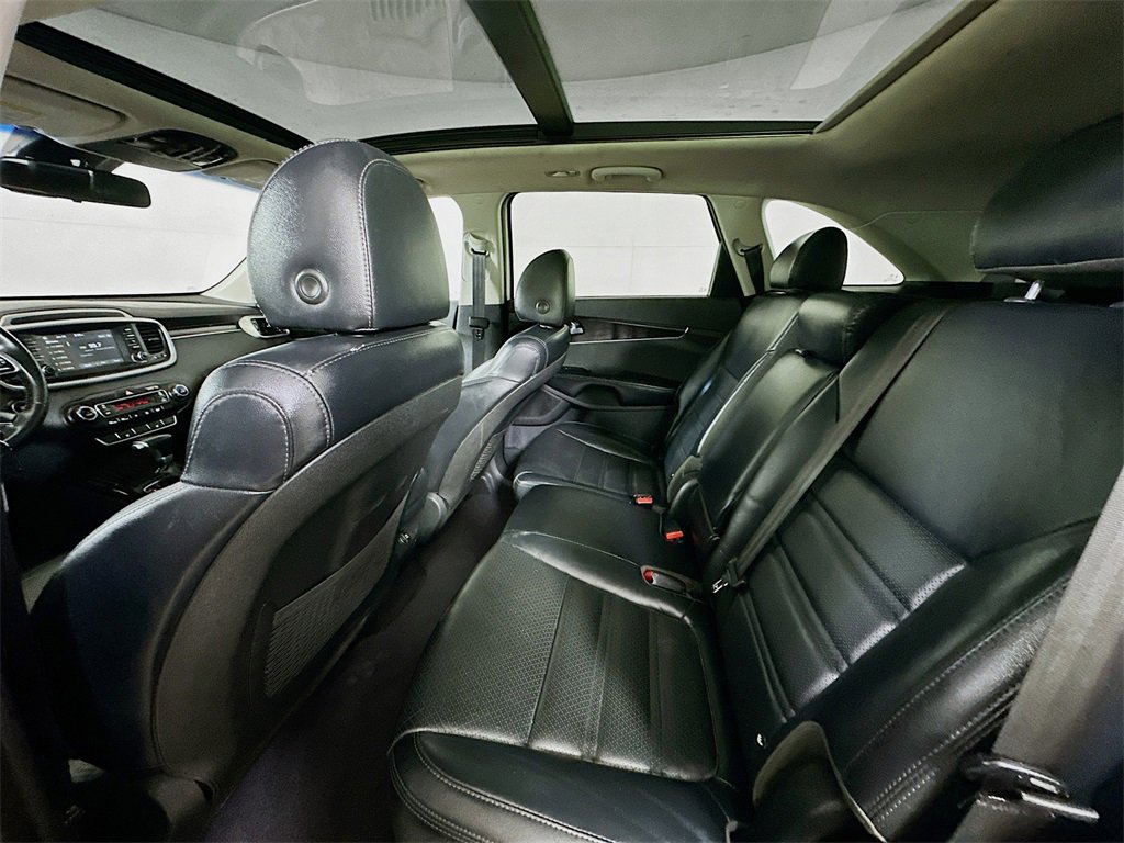 Used 2020 Kia Sorento EX image 13