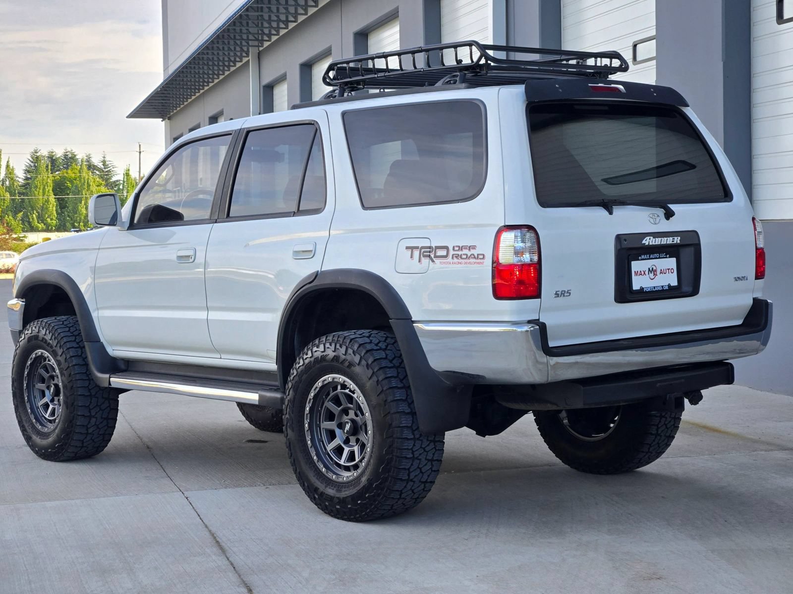 Used 1998 Toyota 4Runner SR5 AWD/4WD image 6