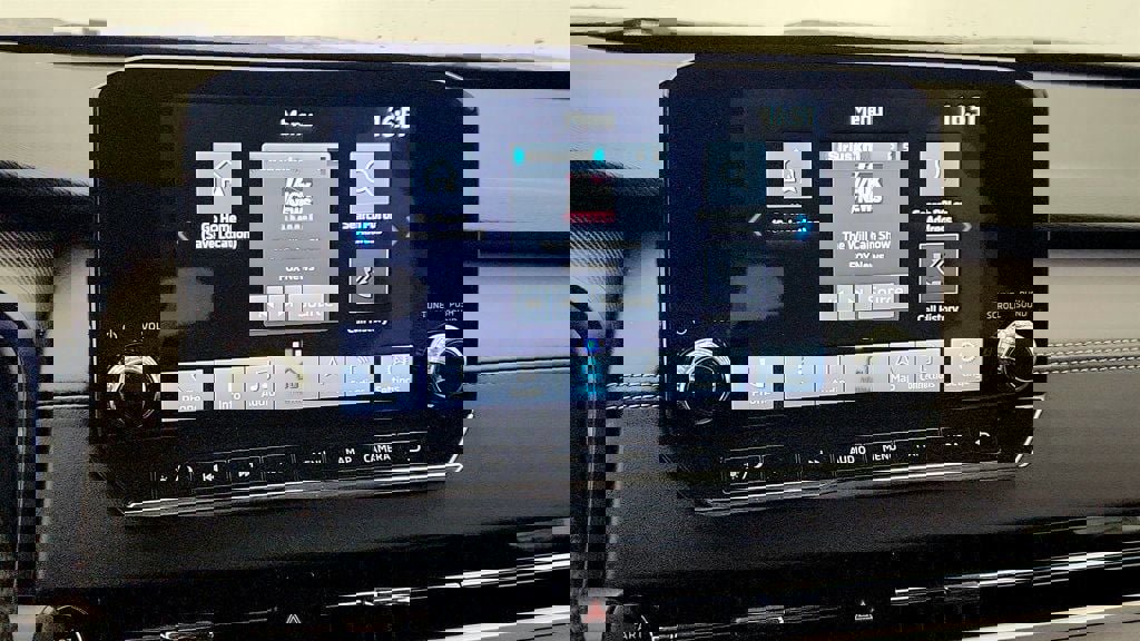 Used 2024 Mitsubishi Outlander SEL image 19