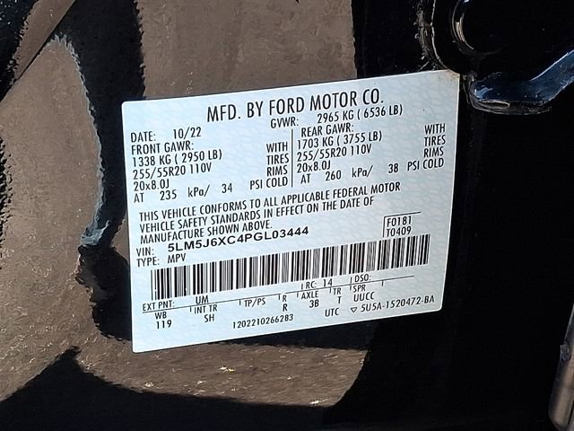 Used 2023 Lincoln Aviator AWD w/ Premium Package image 28