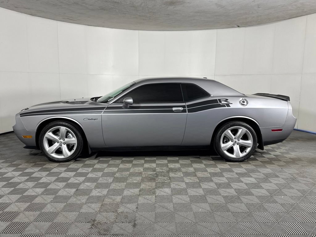 Used 2014 Dodge Challenger R/T w/ Sound Group II RWD image 13