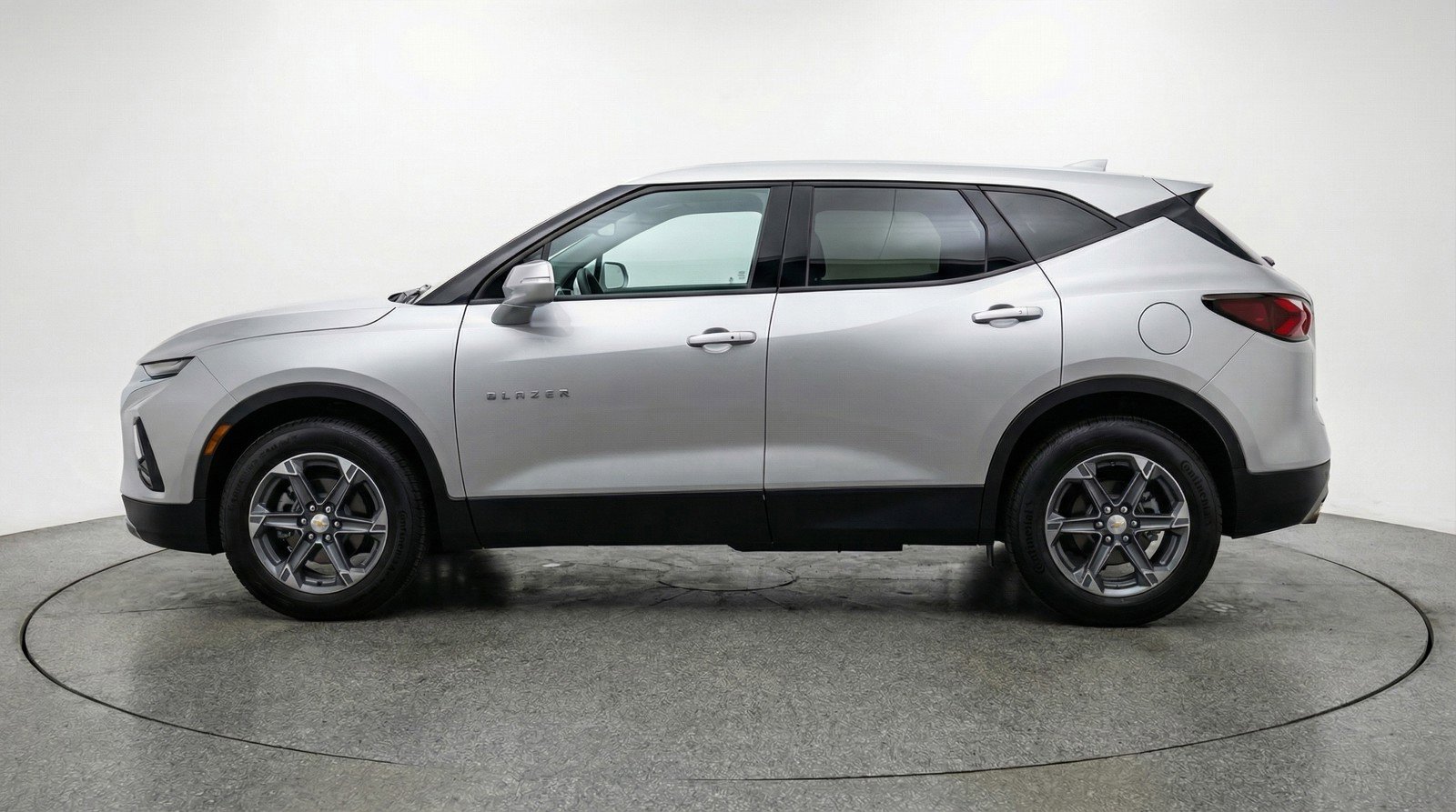 Used 2025 Chevrolet Blazer LT image 5