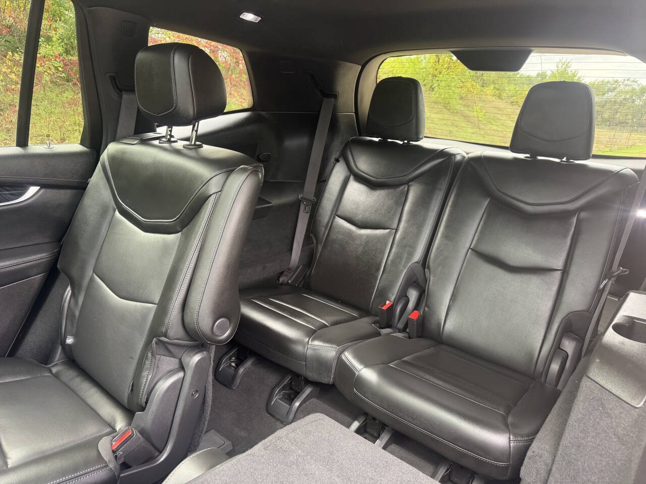 Used 2024 Cadillac XT6 Premium Luxury w/ Technology Package AWD/4WD image 11