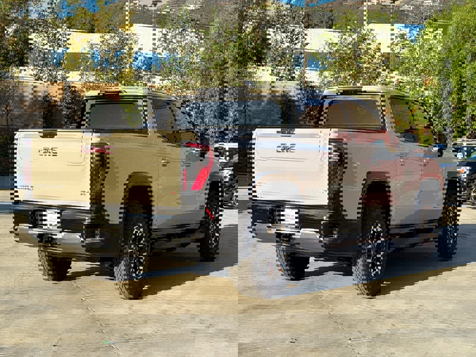 Used 2026 GMC Sierra EV AT4 image 14