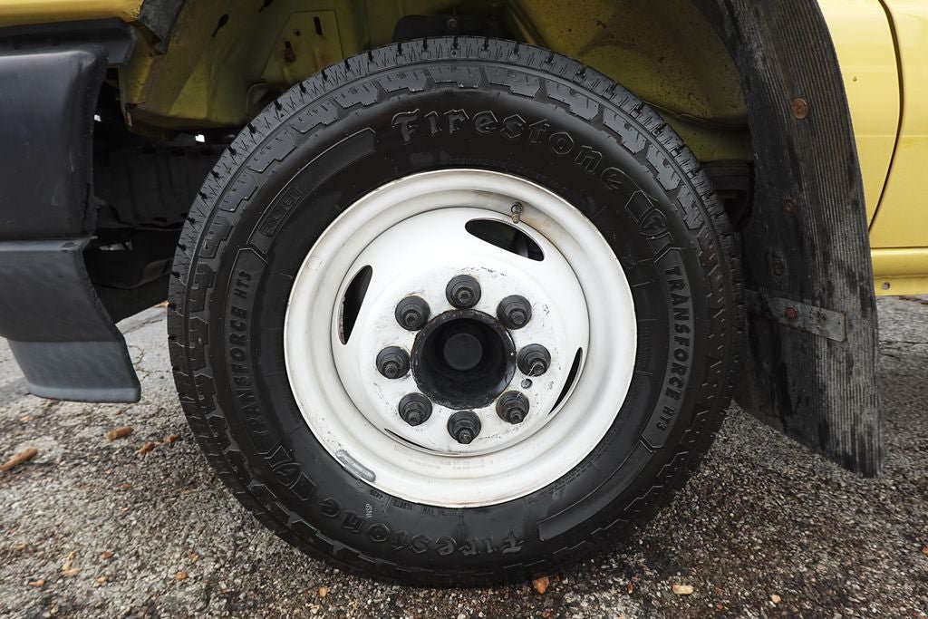 Used 2021 Ford E-450 and Econoline 450 Super Duty RWD image 25