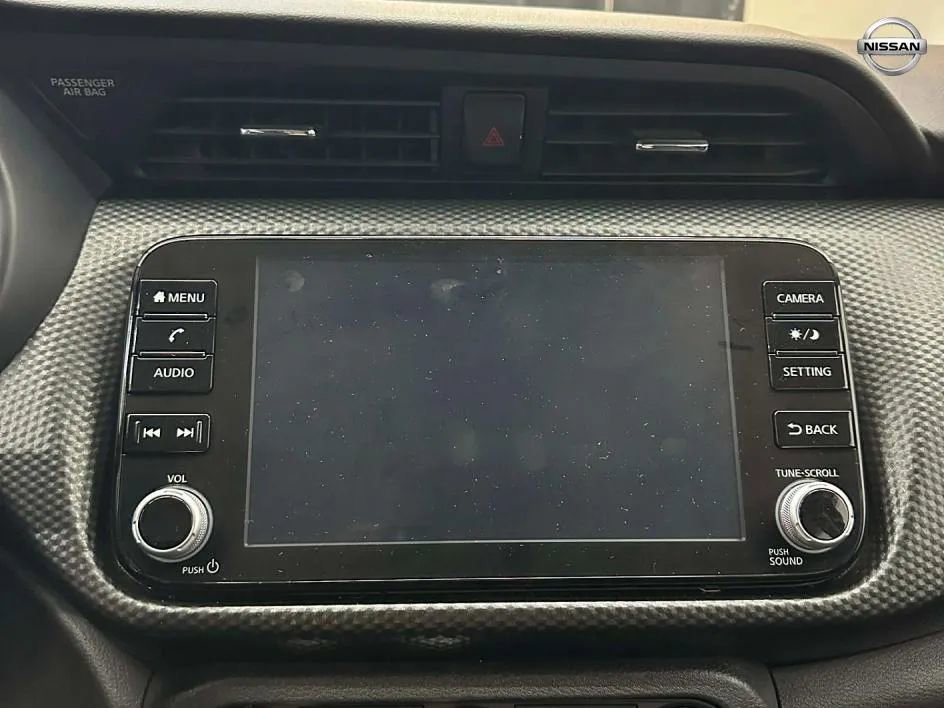 Used 2023 Nissan Kicks SV image 18