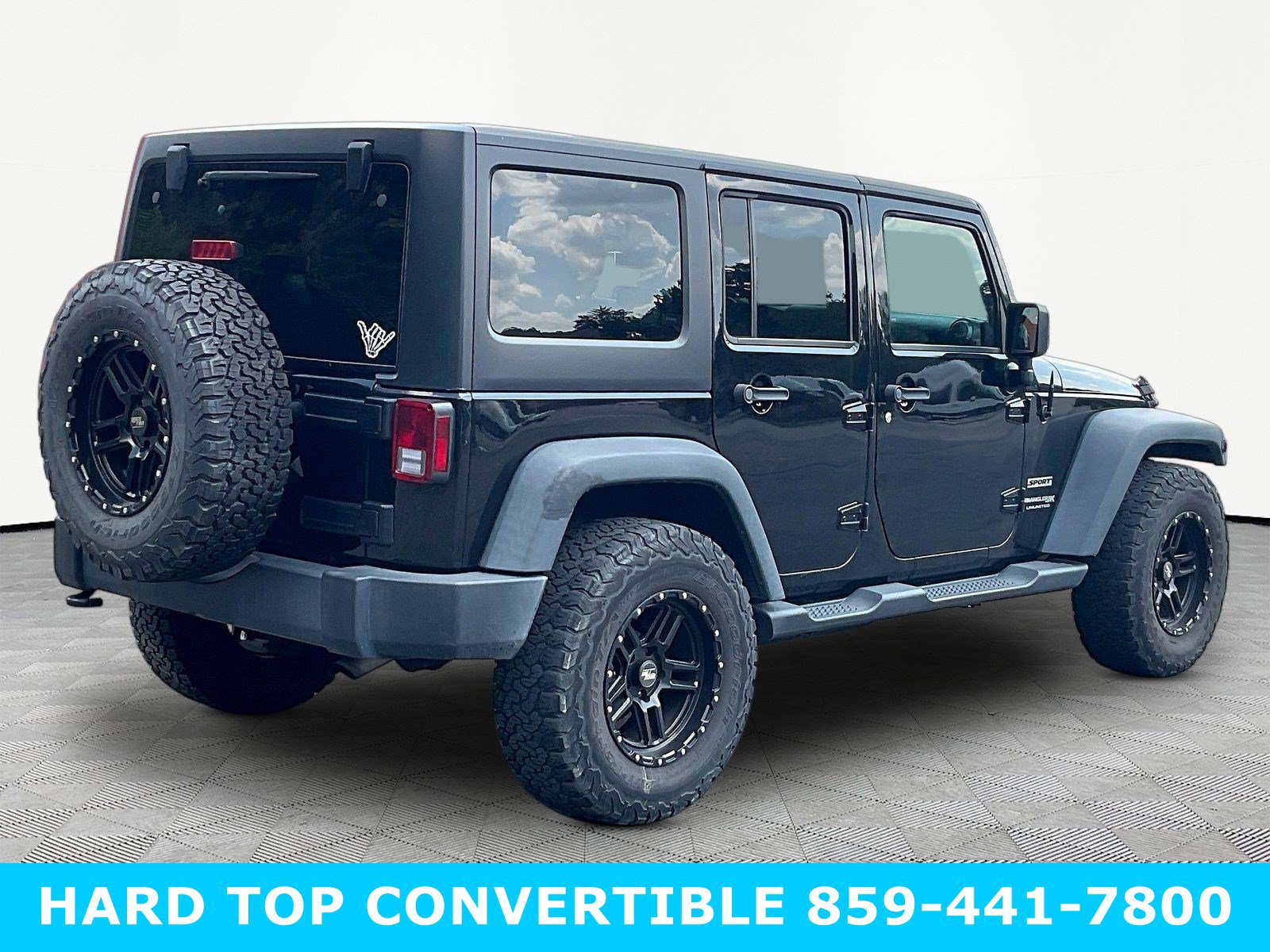 Used 2018 Jeep Wrangler Unlimited Sport S AWD/4WD image 6