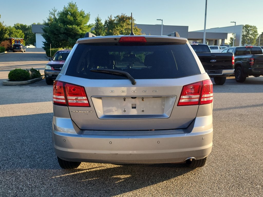 Used 2020 Dodge Journey SE w/ SE Popular Equipment Group FWD image 6